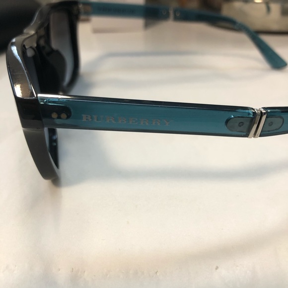 Burberry Sunglasses - Picture 2 of 7